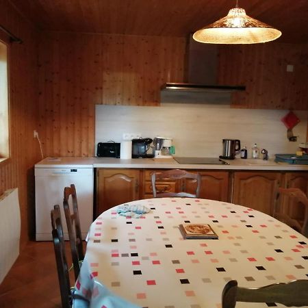 Bel Appartement Au Rez De Chaussee D'Un Chalet Jarrier Εξωτερικό φωτογραφία