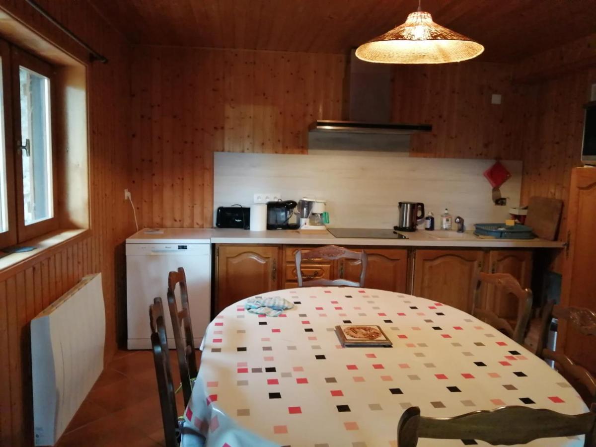 Bel Appartement Au Rez De Chaussee D'Un Chalet Jarrier Εξωτερικό φωτογραφία