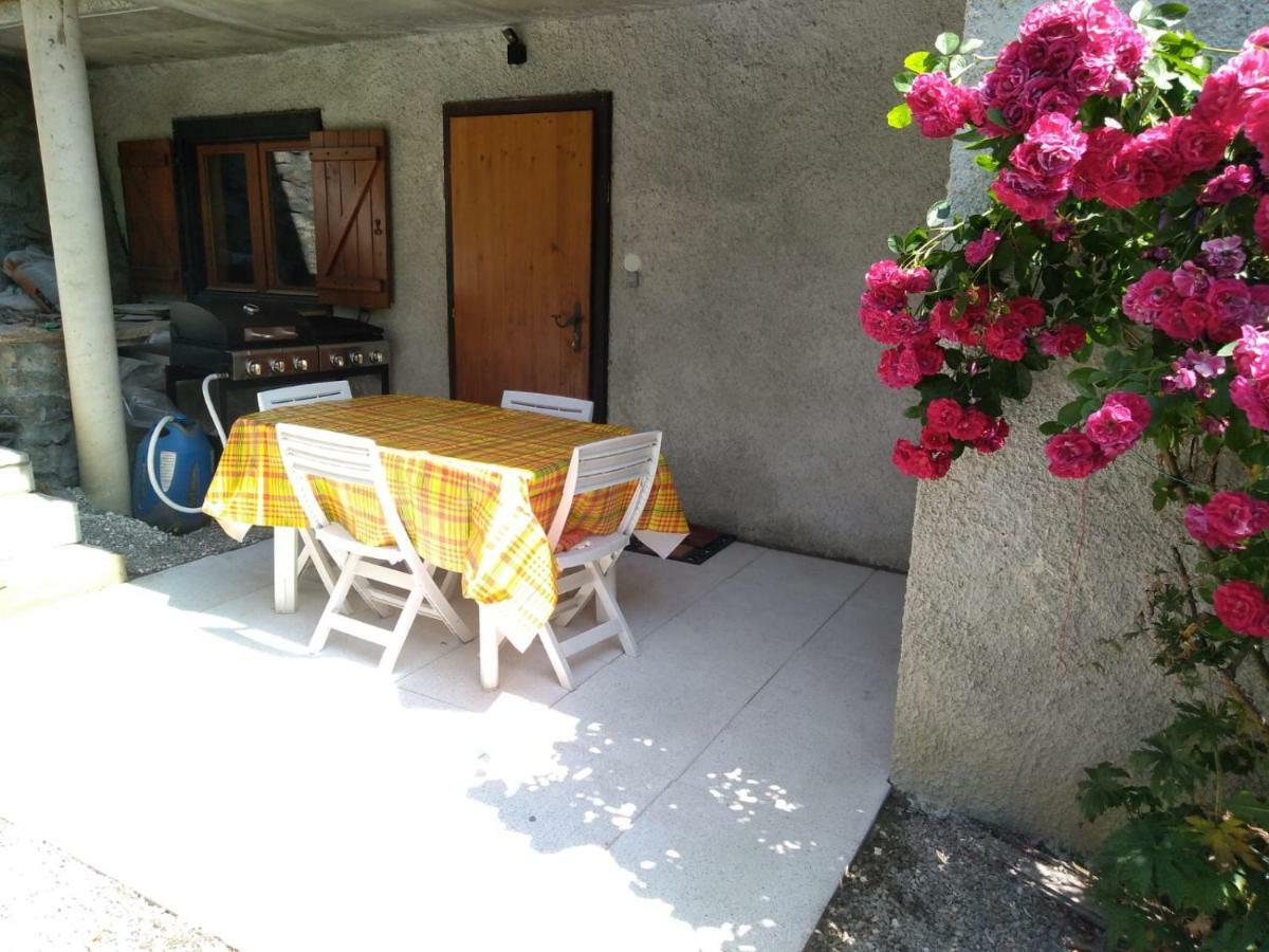Bel Appartement Au Rez De Chaussee D'Un Chalet Jarrier Εξωτερικό φωτογραφία